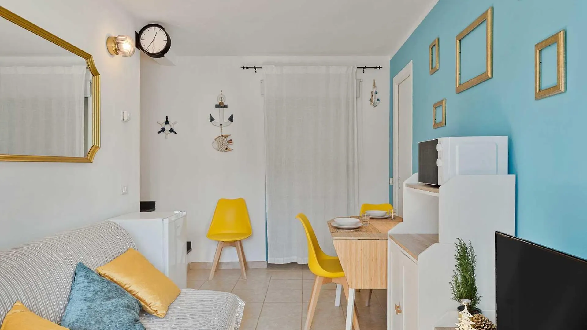Eco Nella Roccia Apartment Vernazza